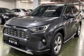 【好爸爸休旅神車】2022年式豐田RAV4汽油尊爵2.0/購車享一年兩萬公里保固