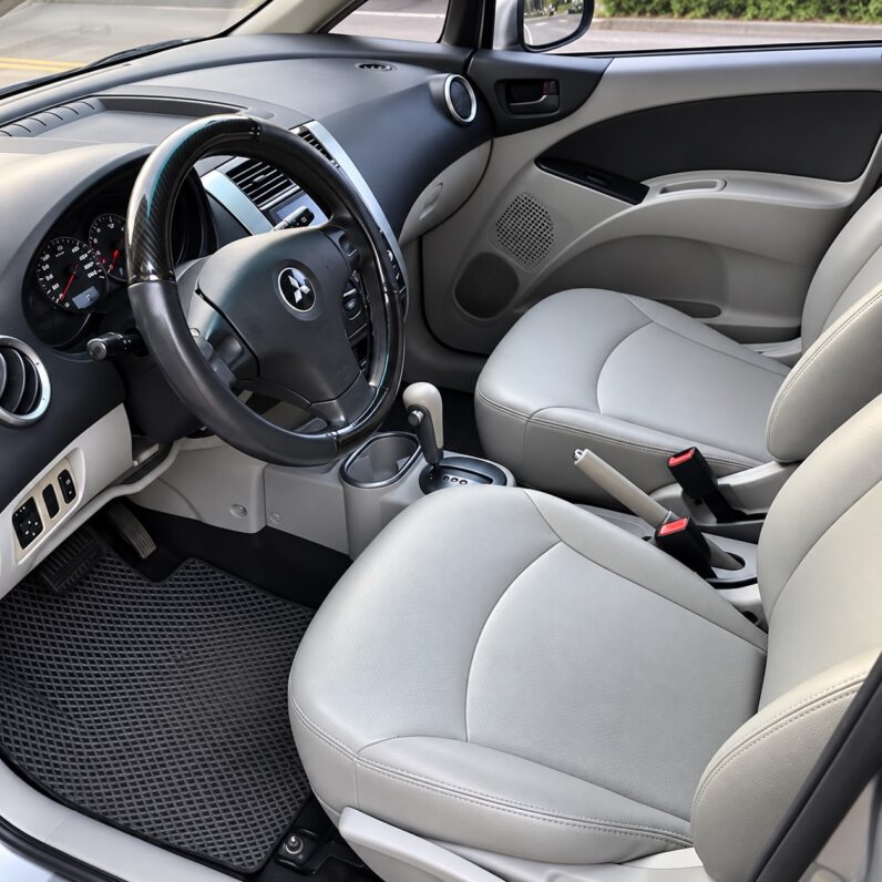 【新手代步車】2013年三菱COLT PLUS 1.6/純跑17萬公里/車況超優無待修/新手代步好幫手