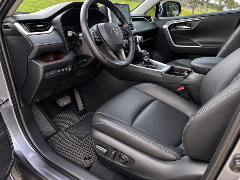 【好爸爸休旅神車】2022年式豐田RAV4汽油尊爵2.0/購車享一年兩萬公里保固