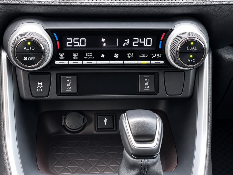 【好爸爸休旅神車】2022年式豐田RAV4汽油尊爵2.0/購車享一年兩萬公里保固