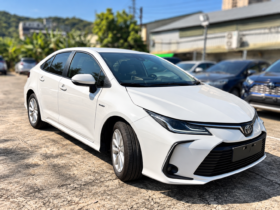【準新車原廠保固】2026年豐田 ALTIS 1.8 油電豪華版/實跑4千公里/原廠保固中/原版原漆認證車