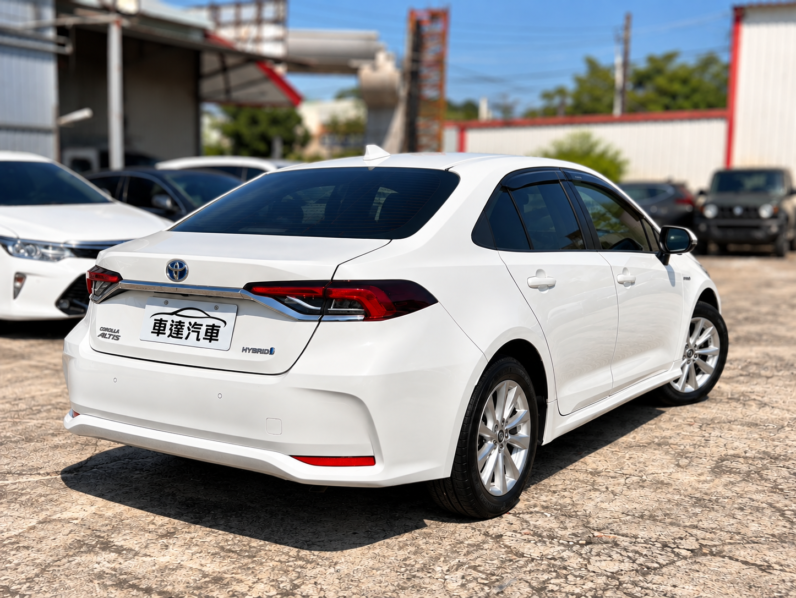 【豐田最熱銷轎車款】2024年式 豐田 ALTIS 1.8 汽油尊爵版/實跑3萬公里/認證車/原廠保固中