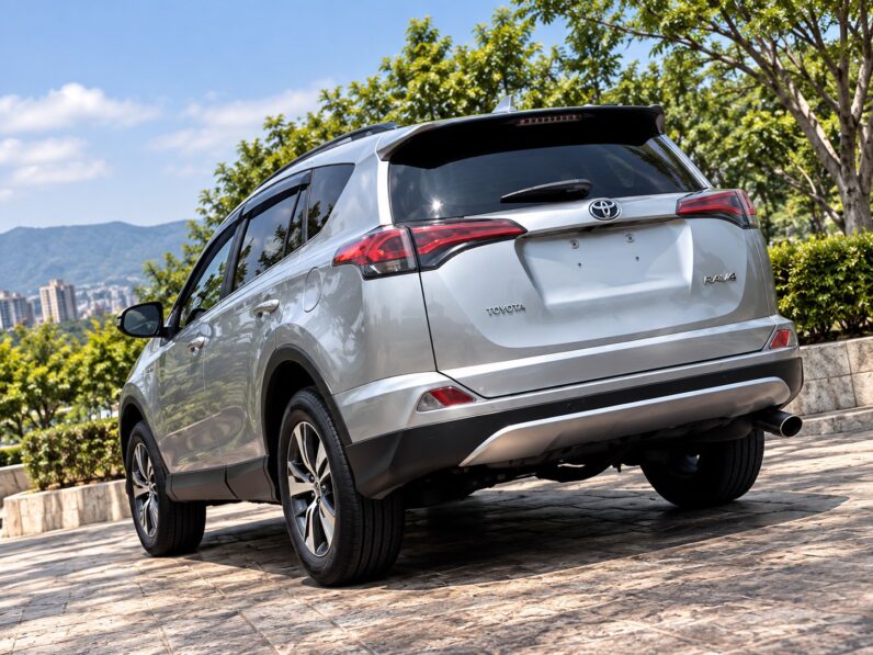 【豐田休旅首選】2018年式豐田RAV4汽油尊爵2.0/認證美車/購車享保固