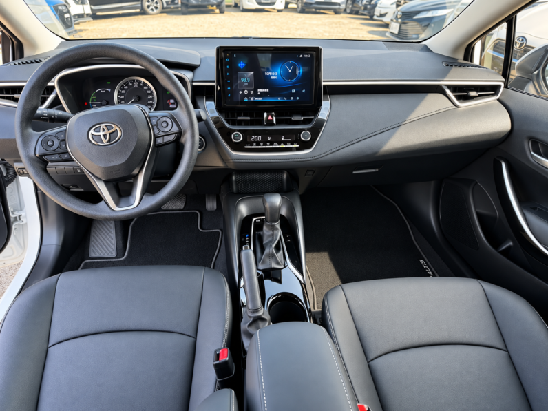 【準新車原廠保固】2026年豐田 ALTIS 1.8 油電豪華版/實跑4千公里/原廠保固中/原版原漆認證車